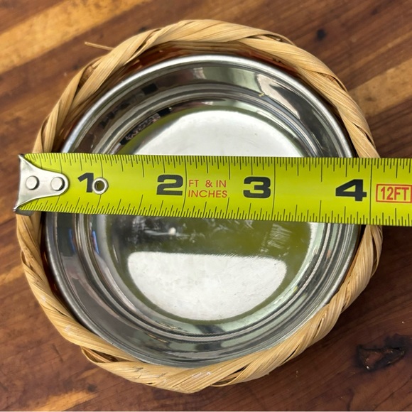 Mini Kitty or Toy Puppy Food Dish. Wicker - Picture 4 of 5